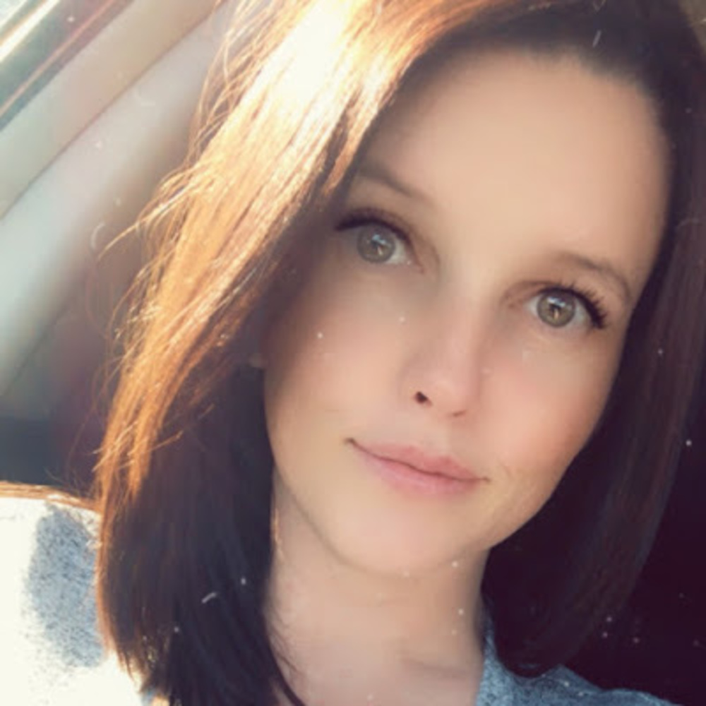 Meet your Posher, Britni